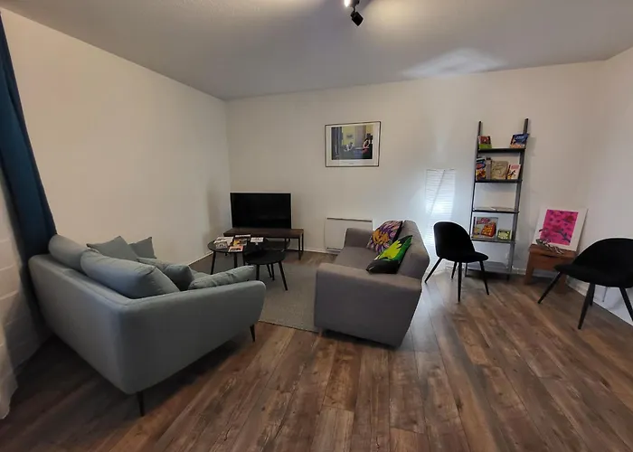 Et Calme, Proche De La Place Stanislas - Fr-1-584-350 * Nancy